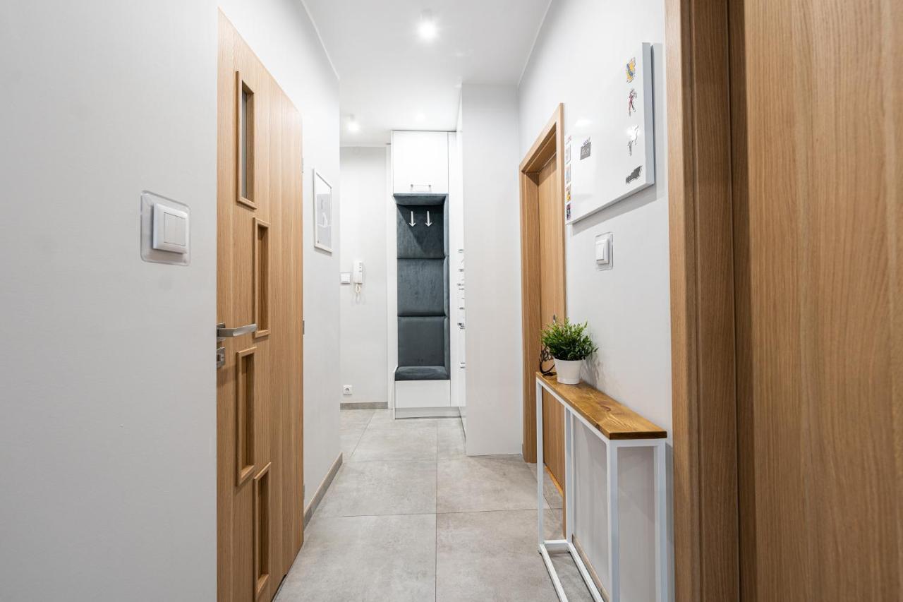 Apartment Bluebird Katowice Near Spodek Mck & City Center Exteriör bild
